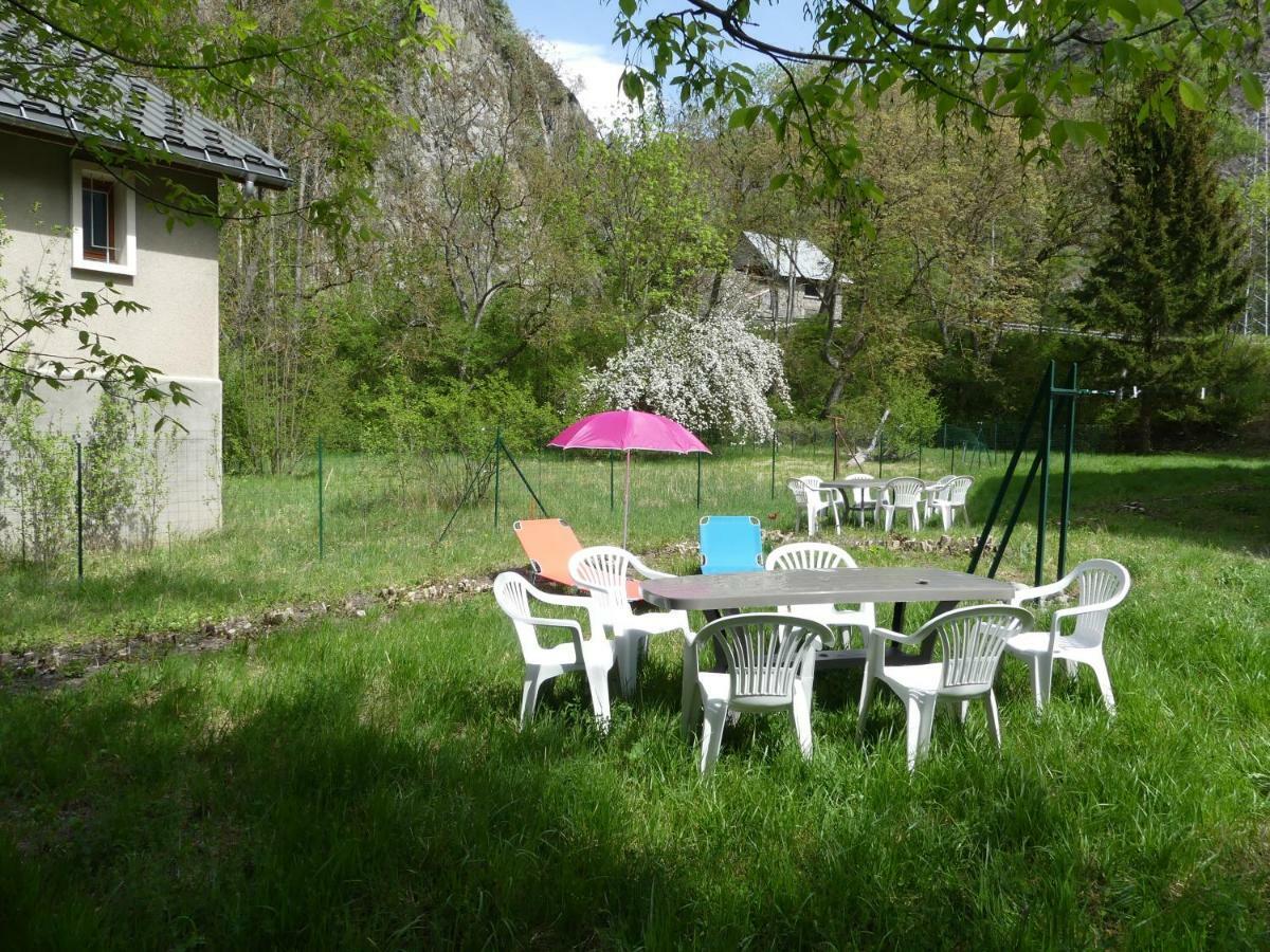 Les Lys Oranges Apartment Le Bourg-d'Oisans Exterior photo